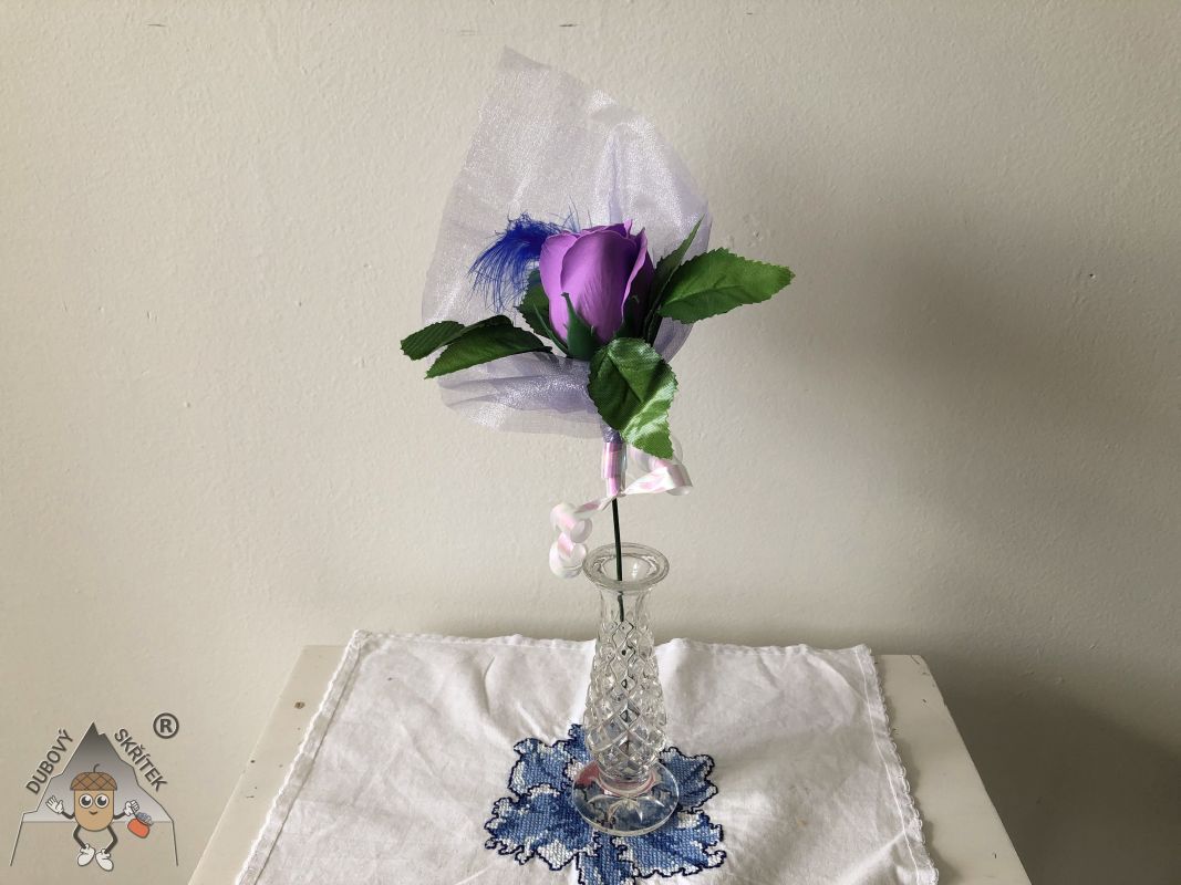 Mýdlové květy – střední Růže – Levandulová s peříčkem Dubový skřítek