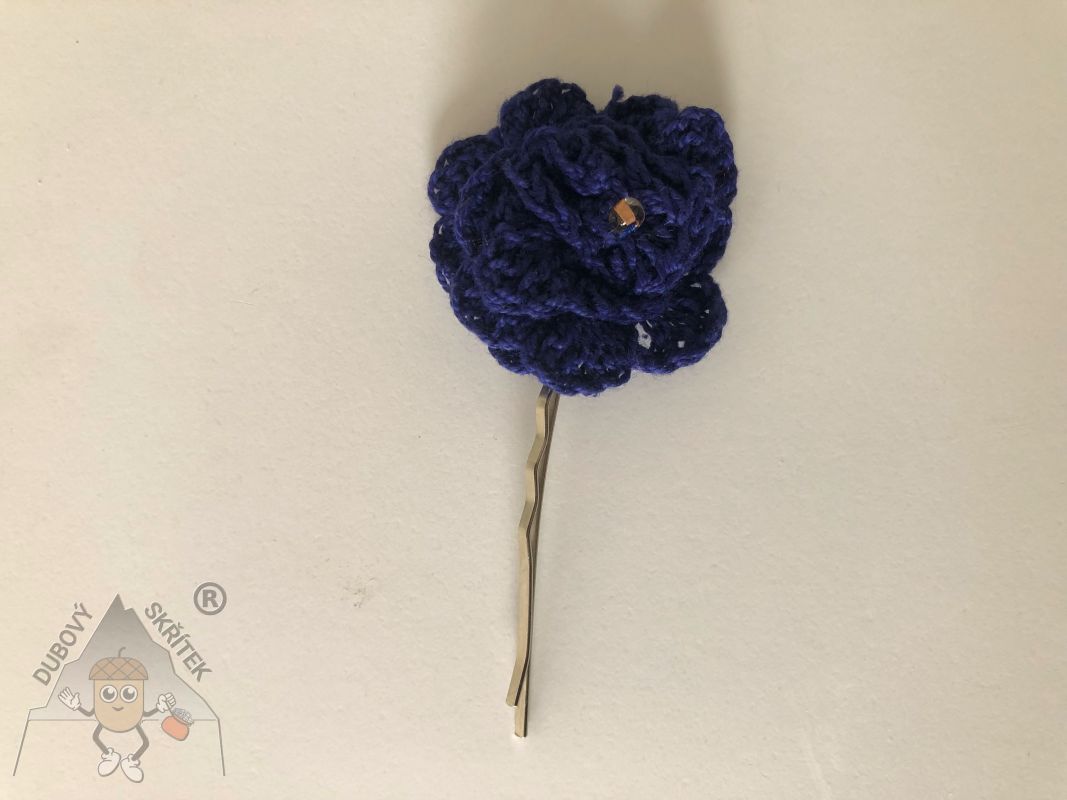 Retro háčkovaná sponka s růžičkou - tmavě modrá Dubový skřítek