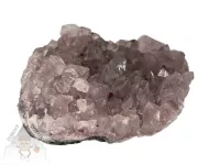 Přírodní ametystová drúza s fialovými krystaly