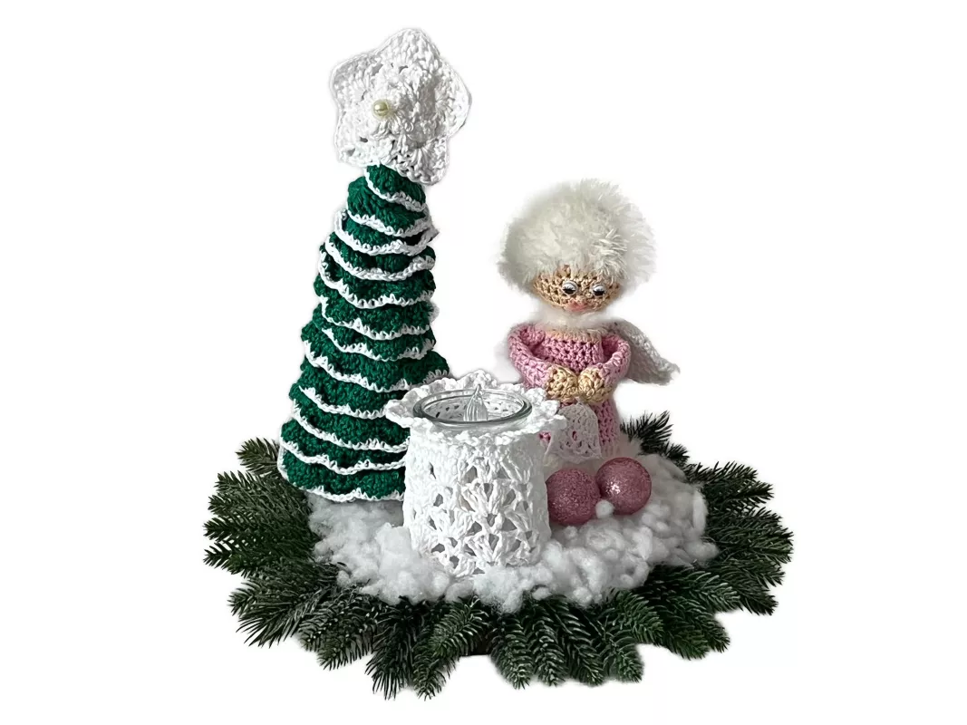 Ručně háčkovaný vánoční set s andělkou, zeleným stromečkem, svícínkem. 