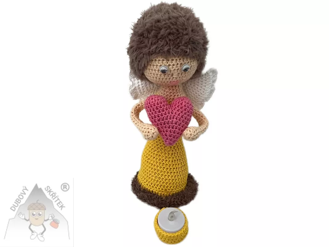 Háčkovaná Andělka se srdcem žlutá – jemnost, která rozzáří váš domov