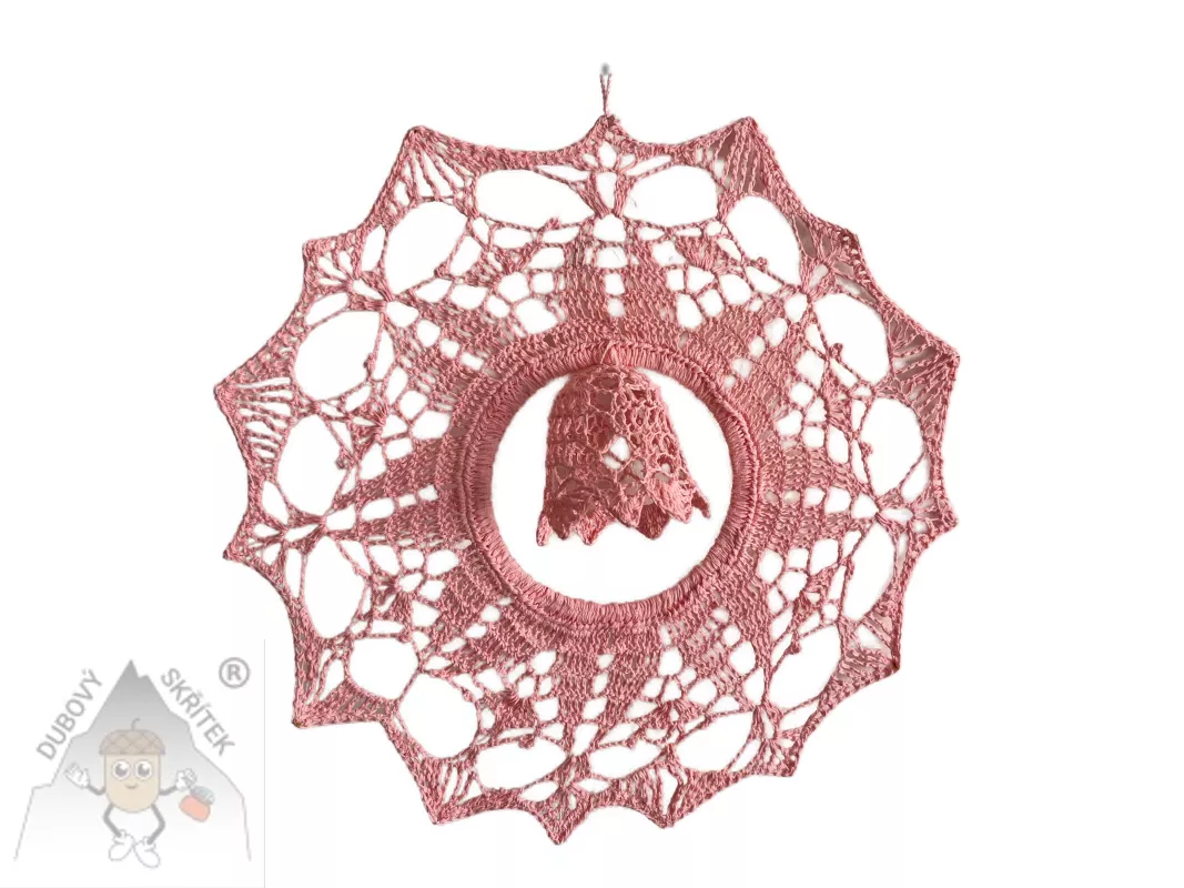 Krajkový vánoční věneček se zvonkem