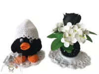 Kuřátková dózička černá– roztomilý úložný prostor s jarním nádechem Dubový skřítek Kuřátková dózička černá– roztomilý úložný prostor s jarním nádechem