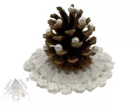 Stromeček z borové šišky bílý - přírodní kouzlo Vánoc