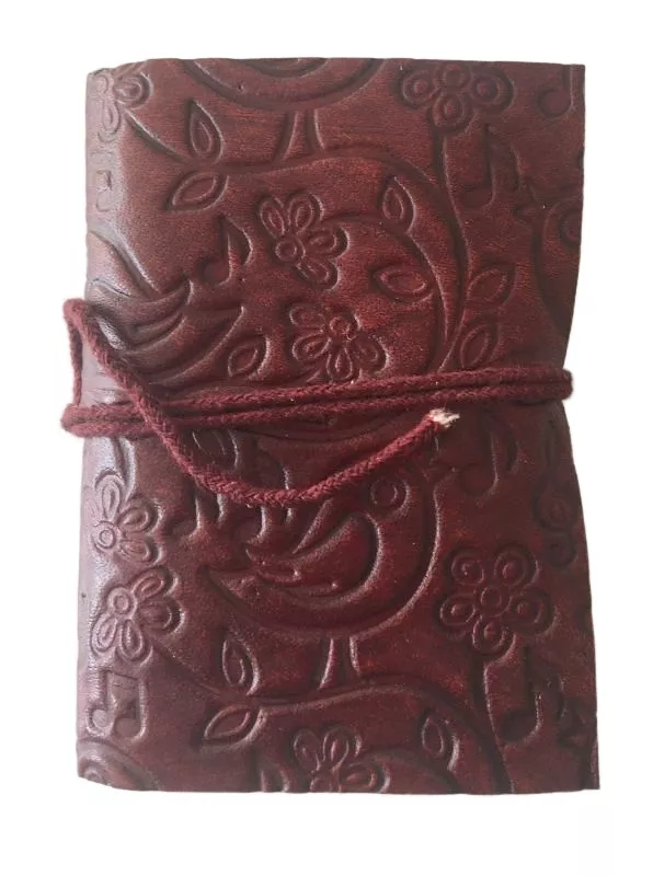 Vínový zápisník s reliéfním vzorem