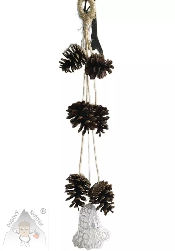 Závěs z borových šišek - lesní ozdoba s háčkovaným kouzlem