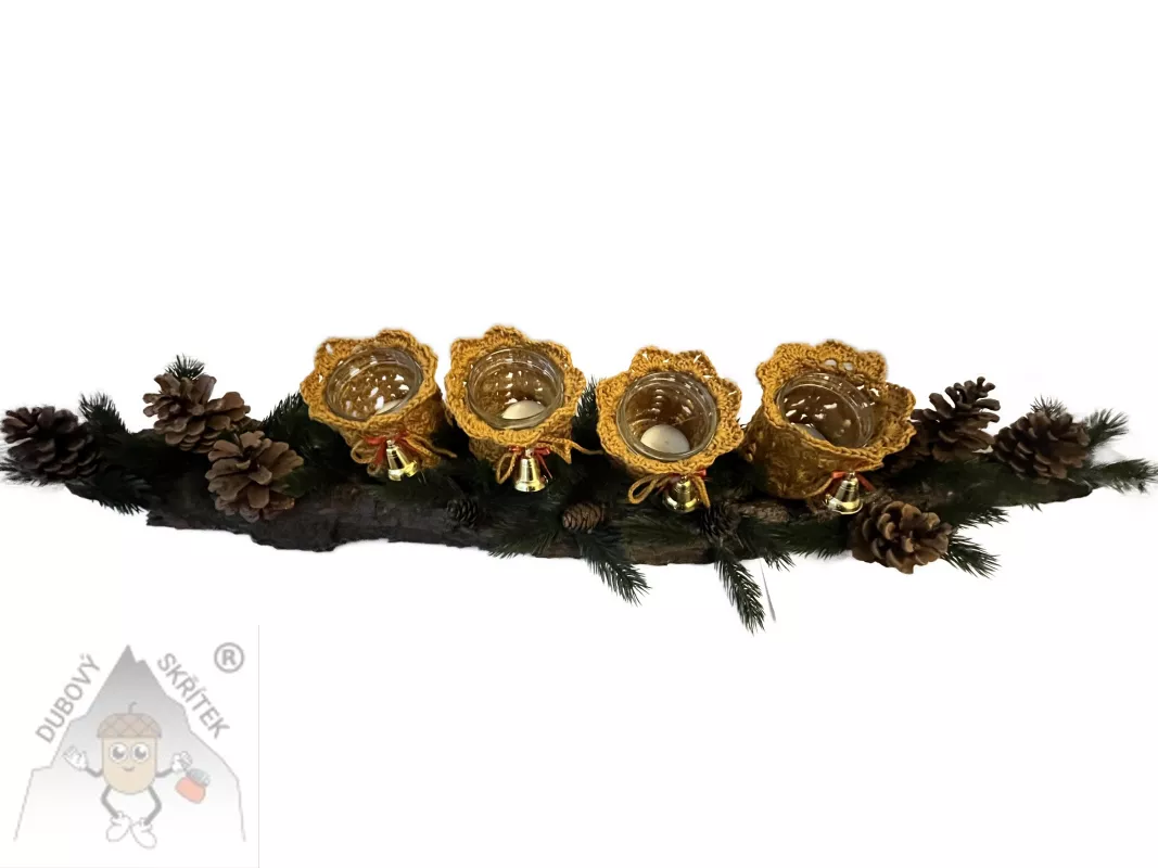 Zlatý adventní svícen s vůní lesa - přírodní elegance pro sváteční chvíle