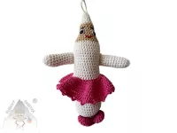 Háčkovaná pastelka amigurumi ručně vyráběná dekorace hračka