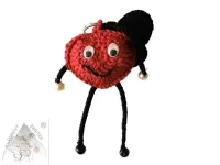 Veselé háčkované srdíčko – originální handmade talisman